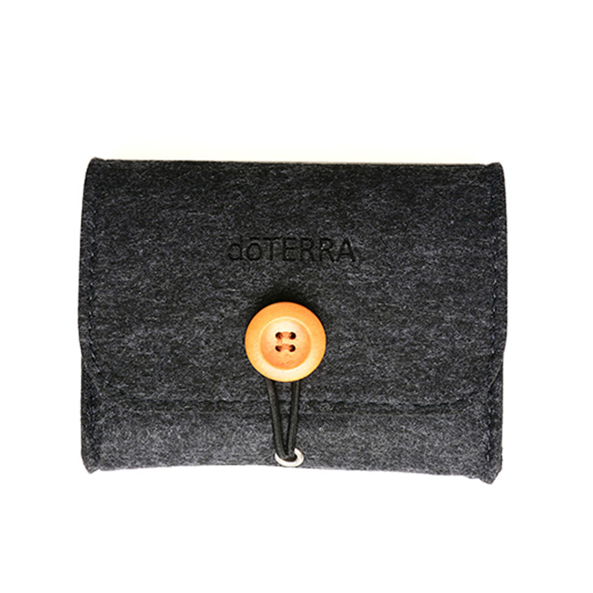 6 Roller Bottles 10ml Felt Bag
